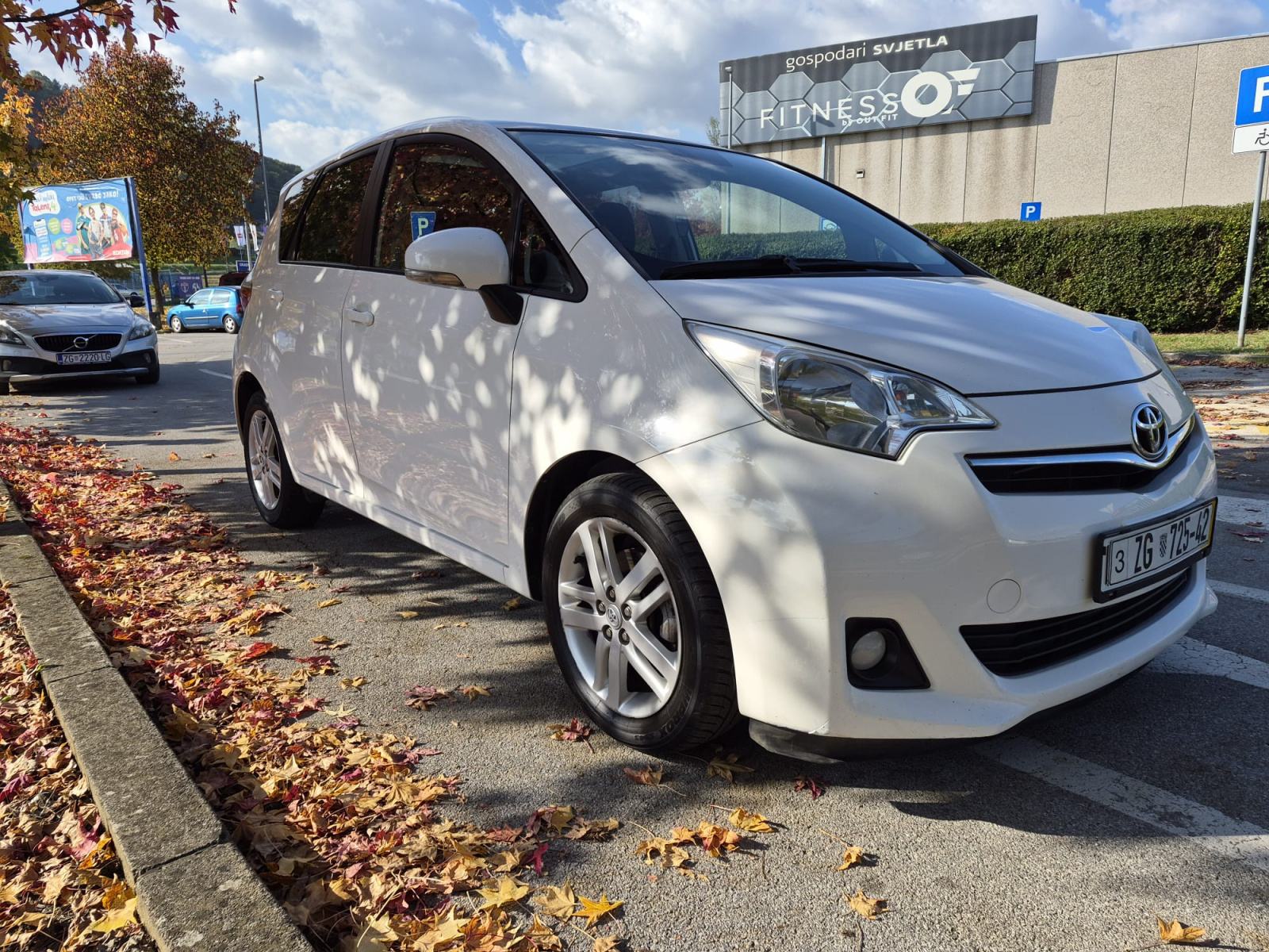 Yaris-Verso-S 1.4 D4D-JESENSKI TJEDNI BONUS 700 EUR, fotografija 1