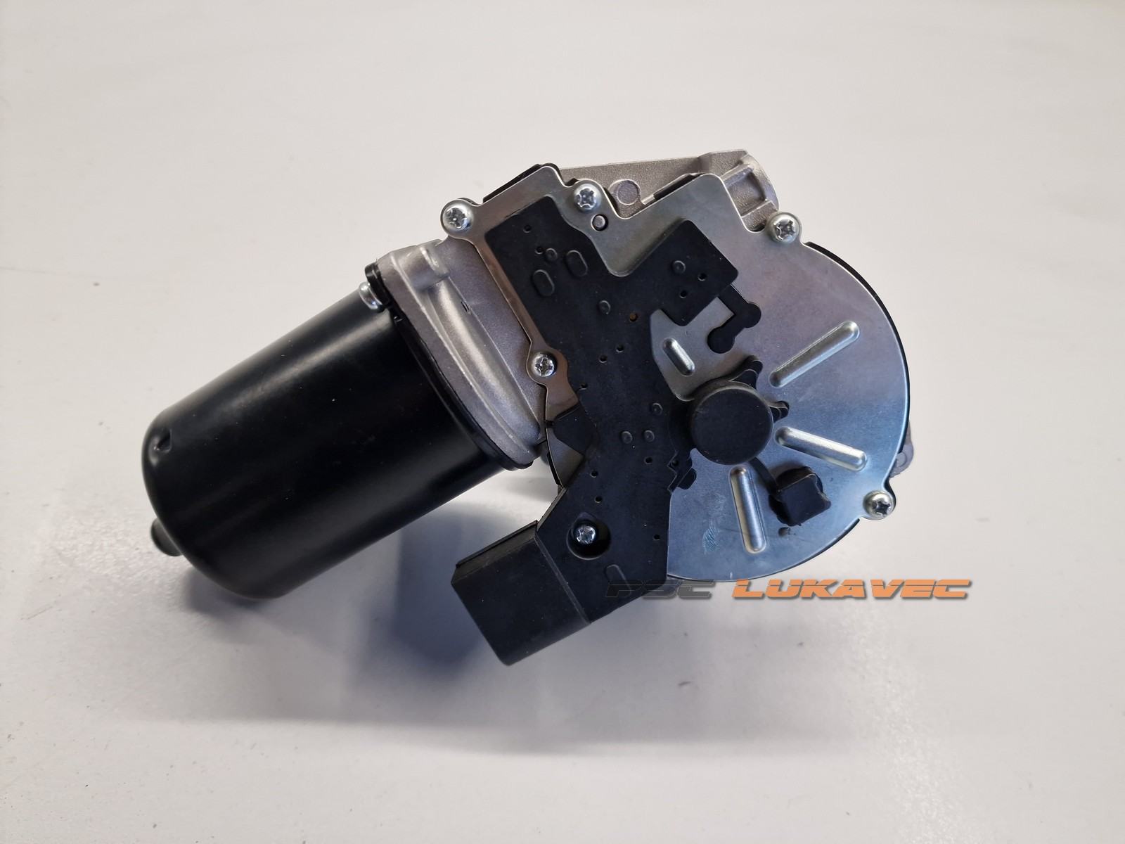 69201809 BMW 5 TOURING E61 MOTOR BRISAČA STAKLA PREDNJI 61617194029 719399501
