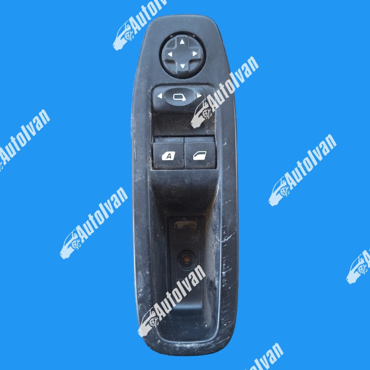 Pulsante Alzacristalli Elettrico Per Peugeot 208 I 2012-2015 - Pannello Comandi Anteriore Sinistro, 13 Pin, Codice 96758211ZD