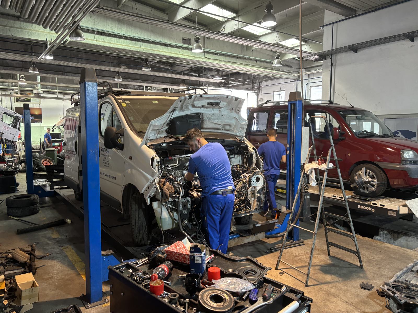 automehaničar Dugopolje osobni,kombi i teretni program