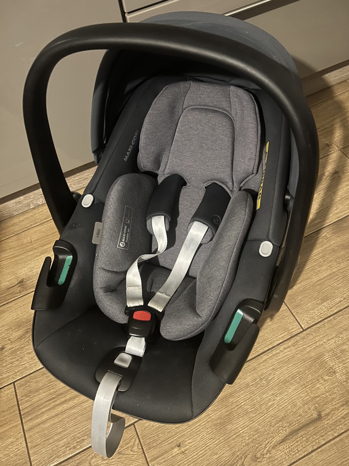 Cosi Axiss Maxi Cosi Axissfix Compatibility Maxi-Cosi FamilyFix