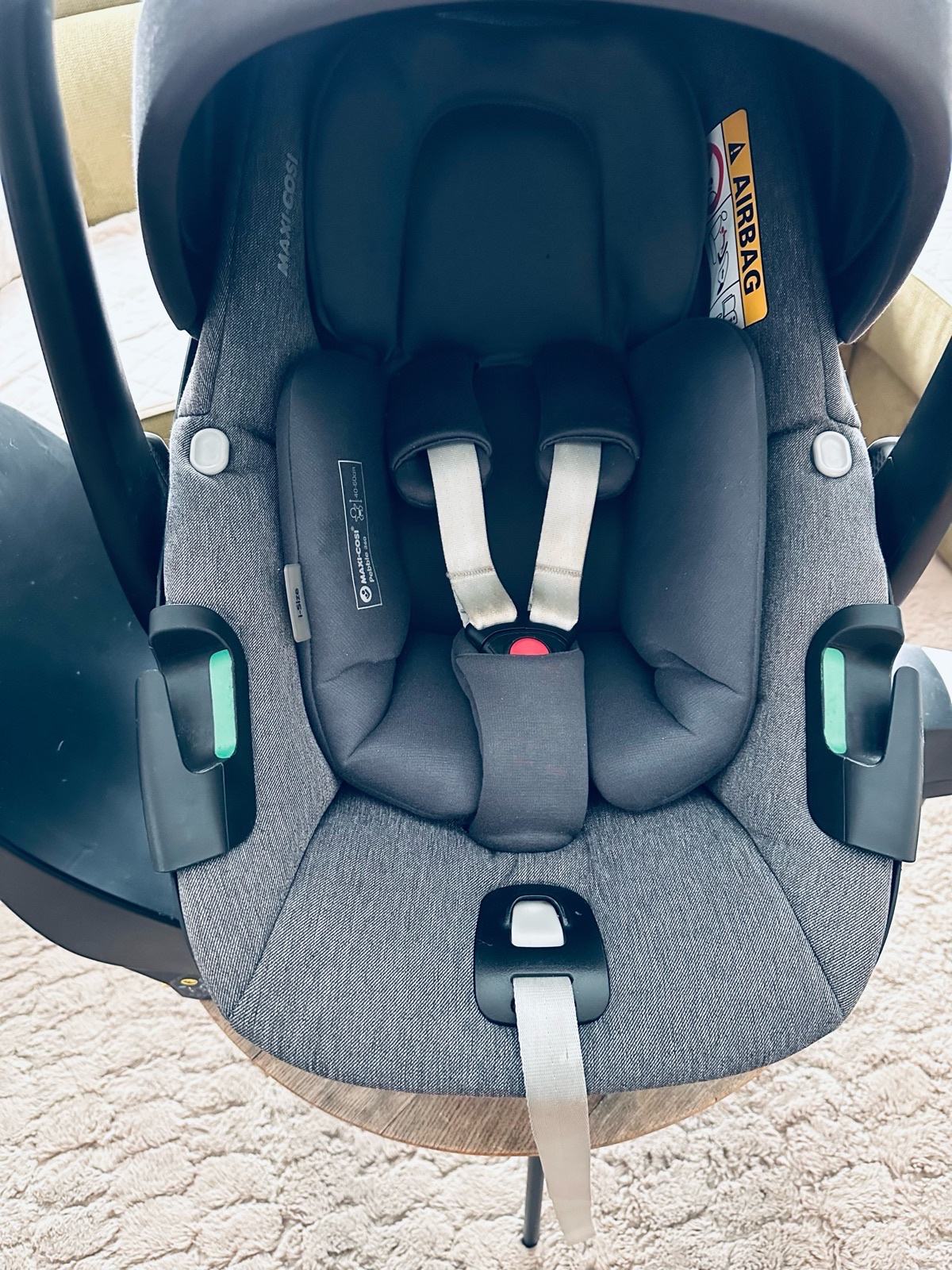 Cosi Isofix Base Pebble Isofix Maxi-Cosi FamilyFix 360 ISOFIX Car Seat Base  BabyTots