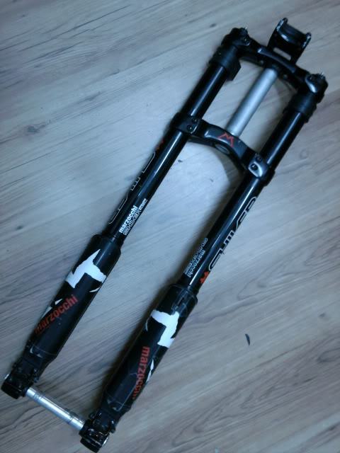 Tube Supérieur Marzocchi Shiver DC Pour VTT - Pièce D'occasion, Amortisseur Fourche, état Ok