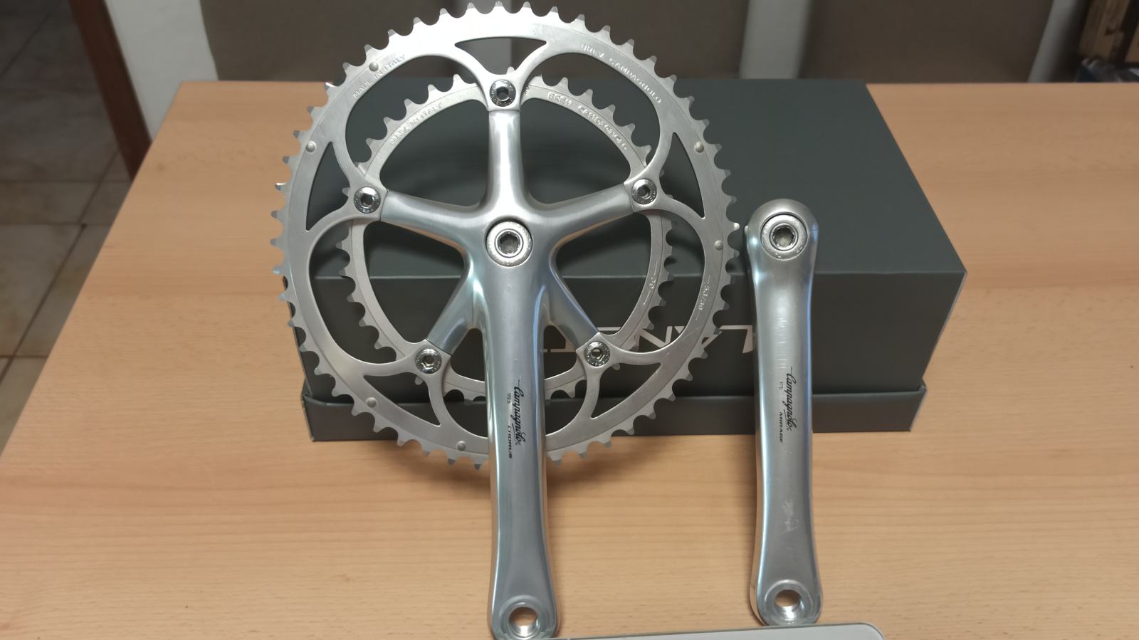 Pédalier Campagnolo Chorus 10 Vitesses - 175mm - 39/53 Dents - NOS 2001