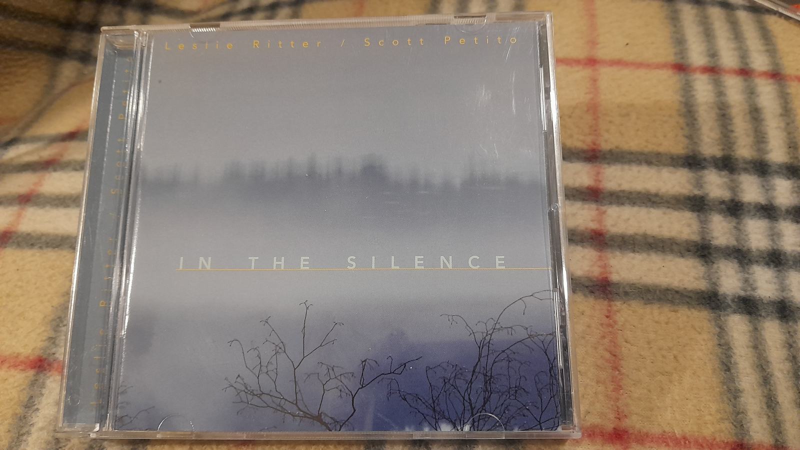 Leslie Ritter / Scott Petito