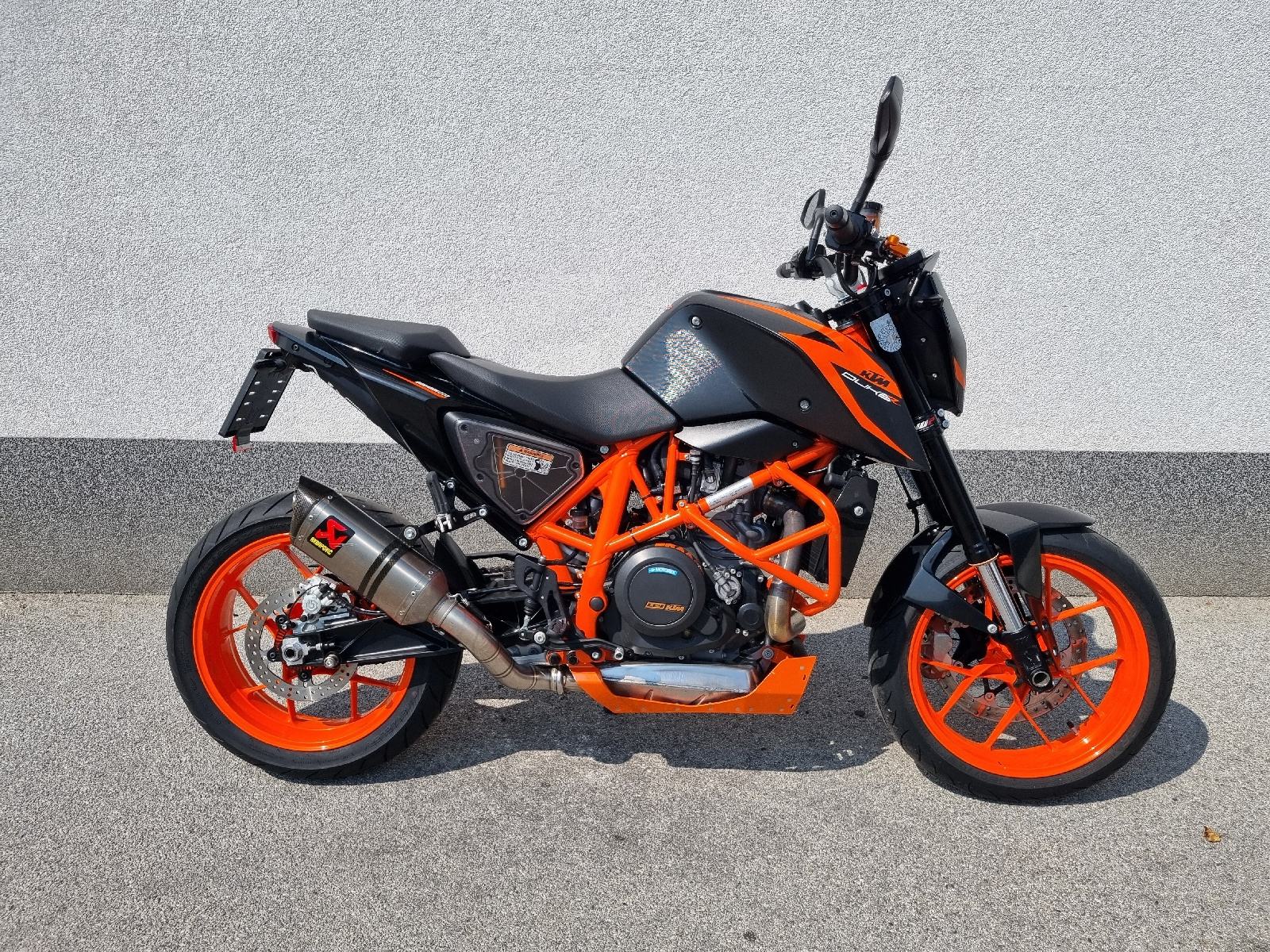 Akrapovic Duke 690