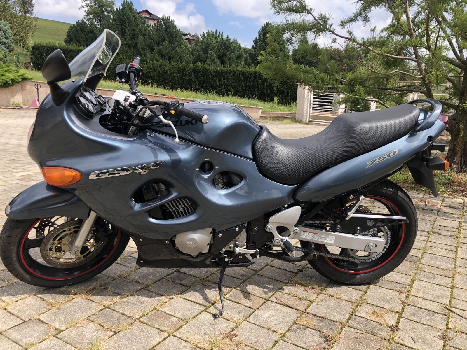 Wunderschne Suzuki Gsx 750 F Ebenbildnull