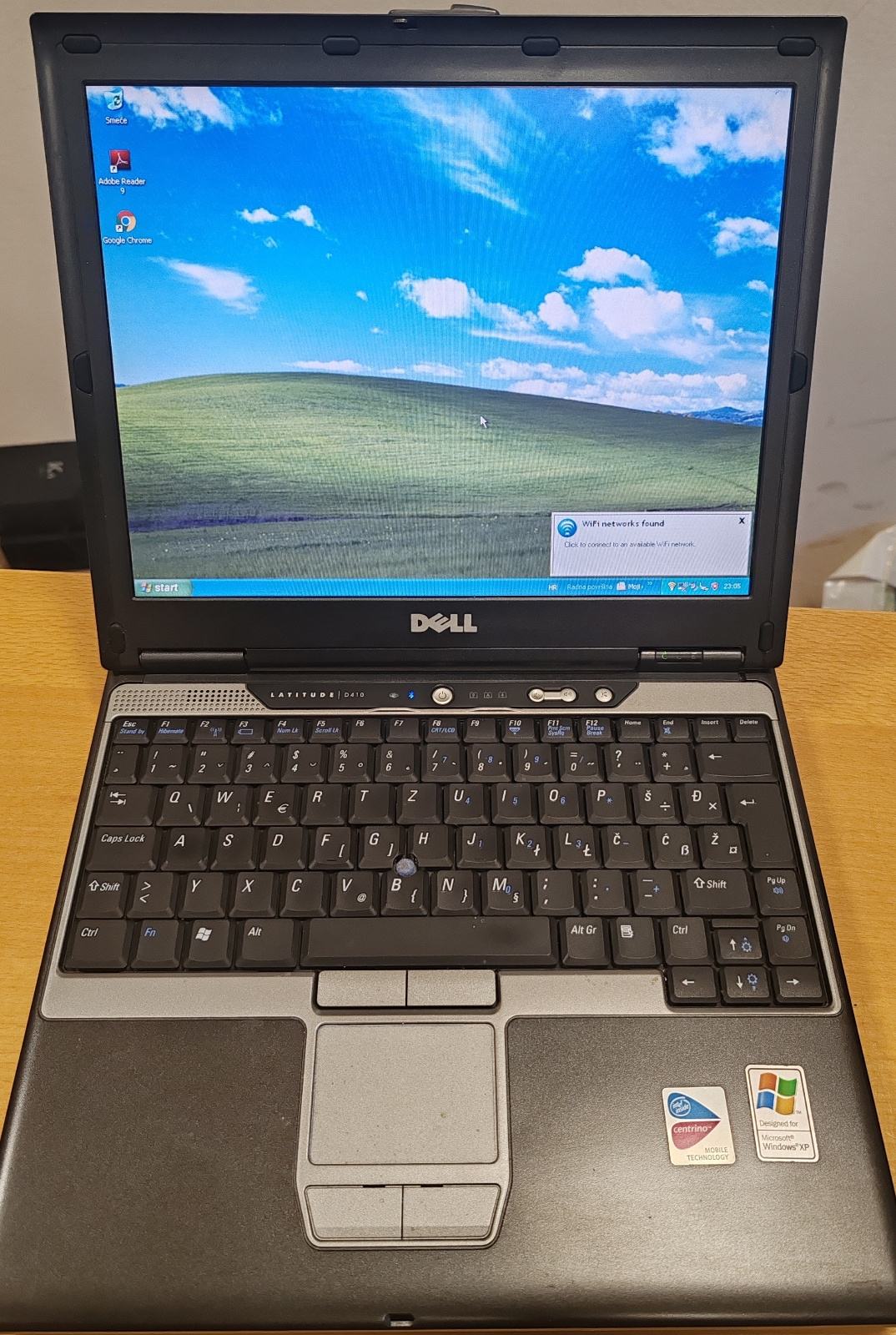 laptop 12.1 inča Dell Latitude D410 Pentium s windows XP