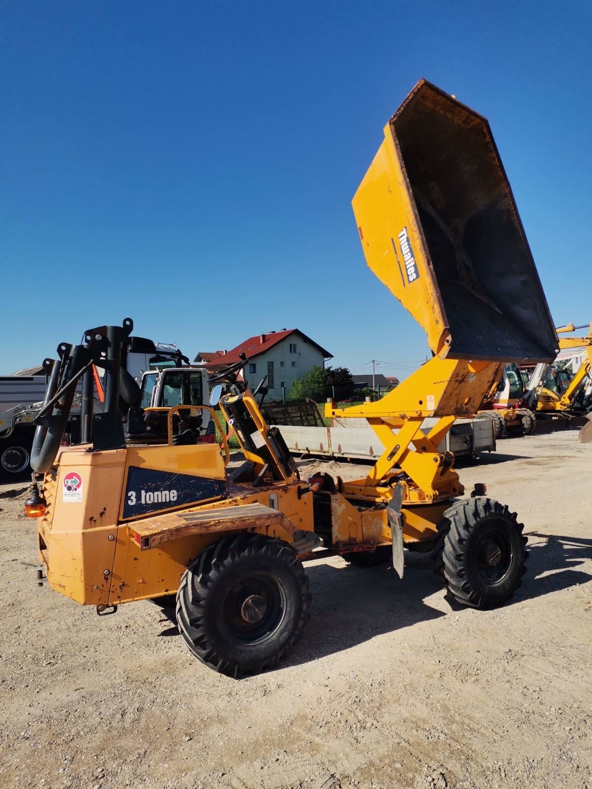 Demperi Damper thwaites 3t HIDROSTATIK PRODAJA/NAJAM 2014.