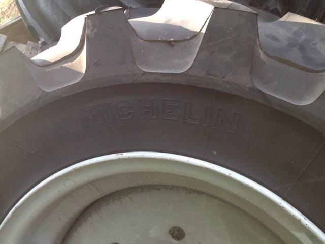Traktorske gume MICEHELIN 275/80 R20