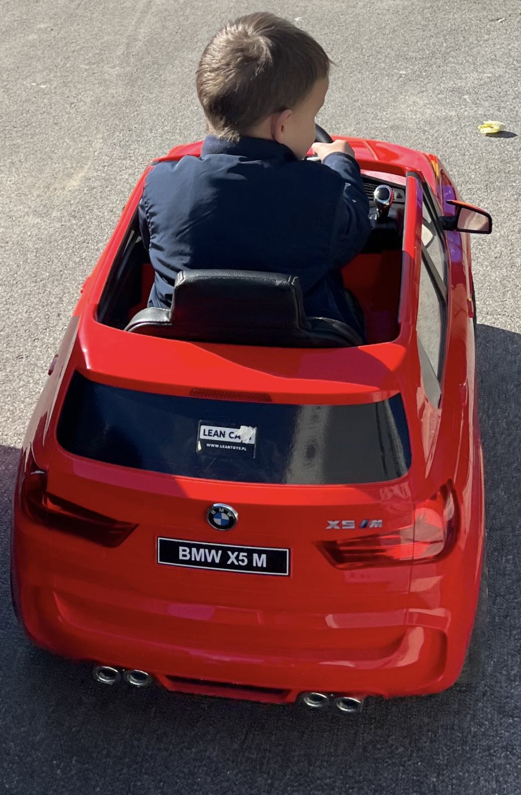 BMW X5 autic za djecu na akumulator