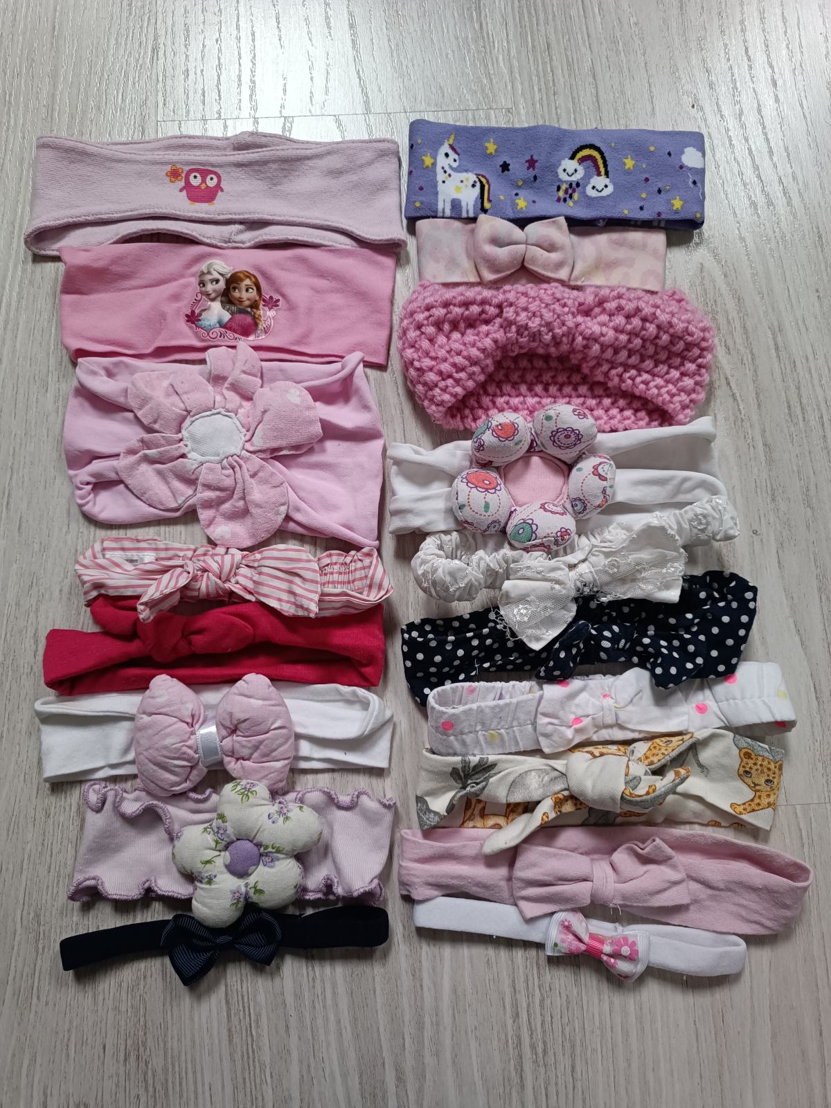 Lotovi trakica za glavu za bebe curice