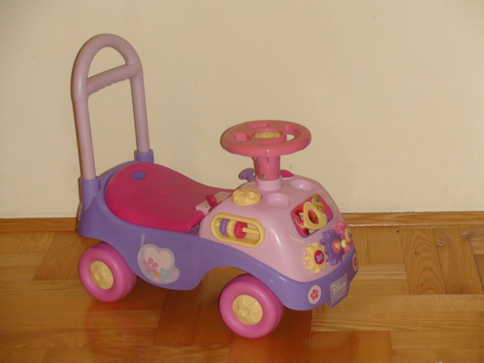 Autić guralica za curice