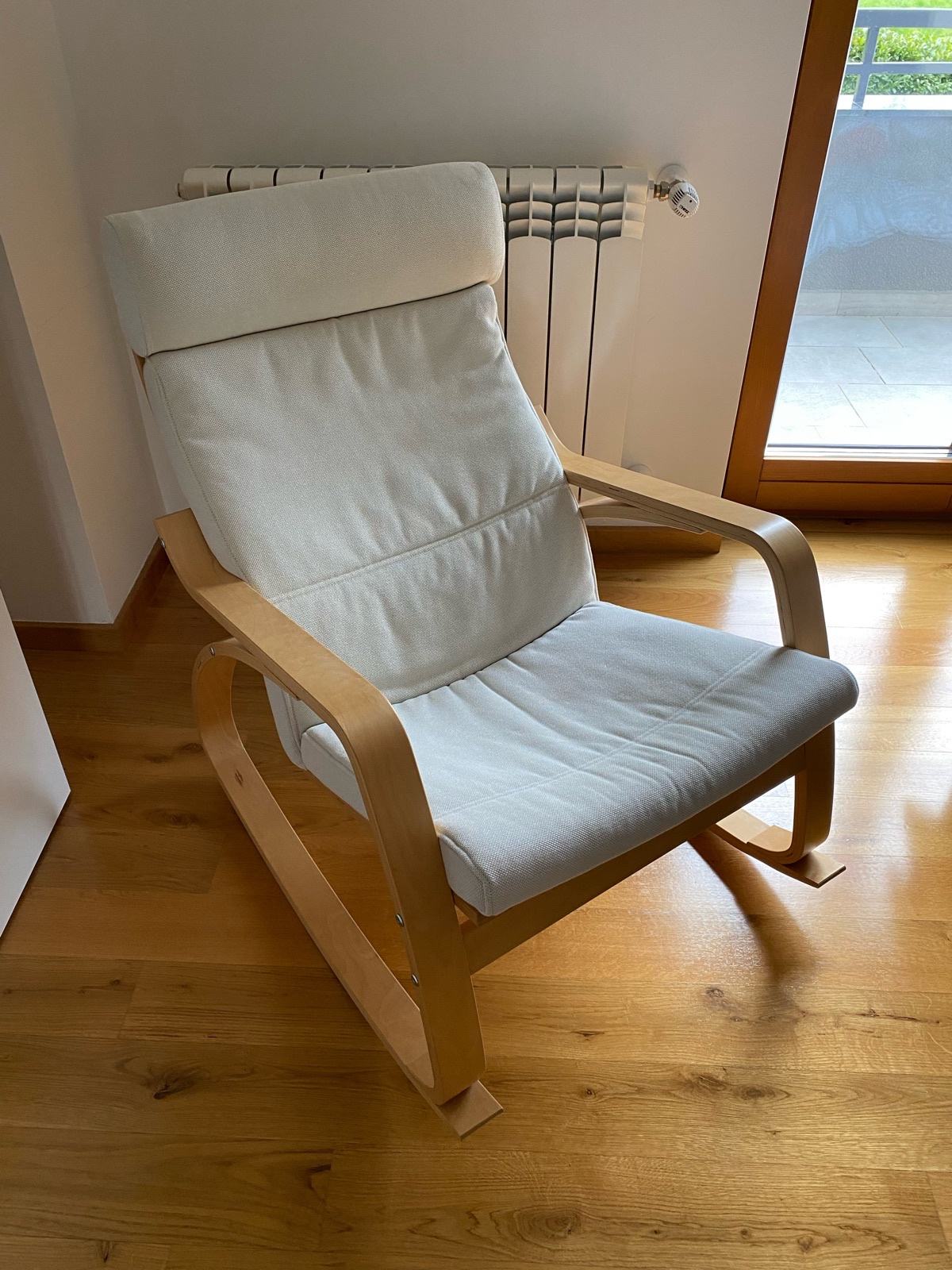 Stolica Ikea Resting Chair IKEA Crna Okretna Stolica Renbergetna