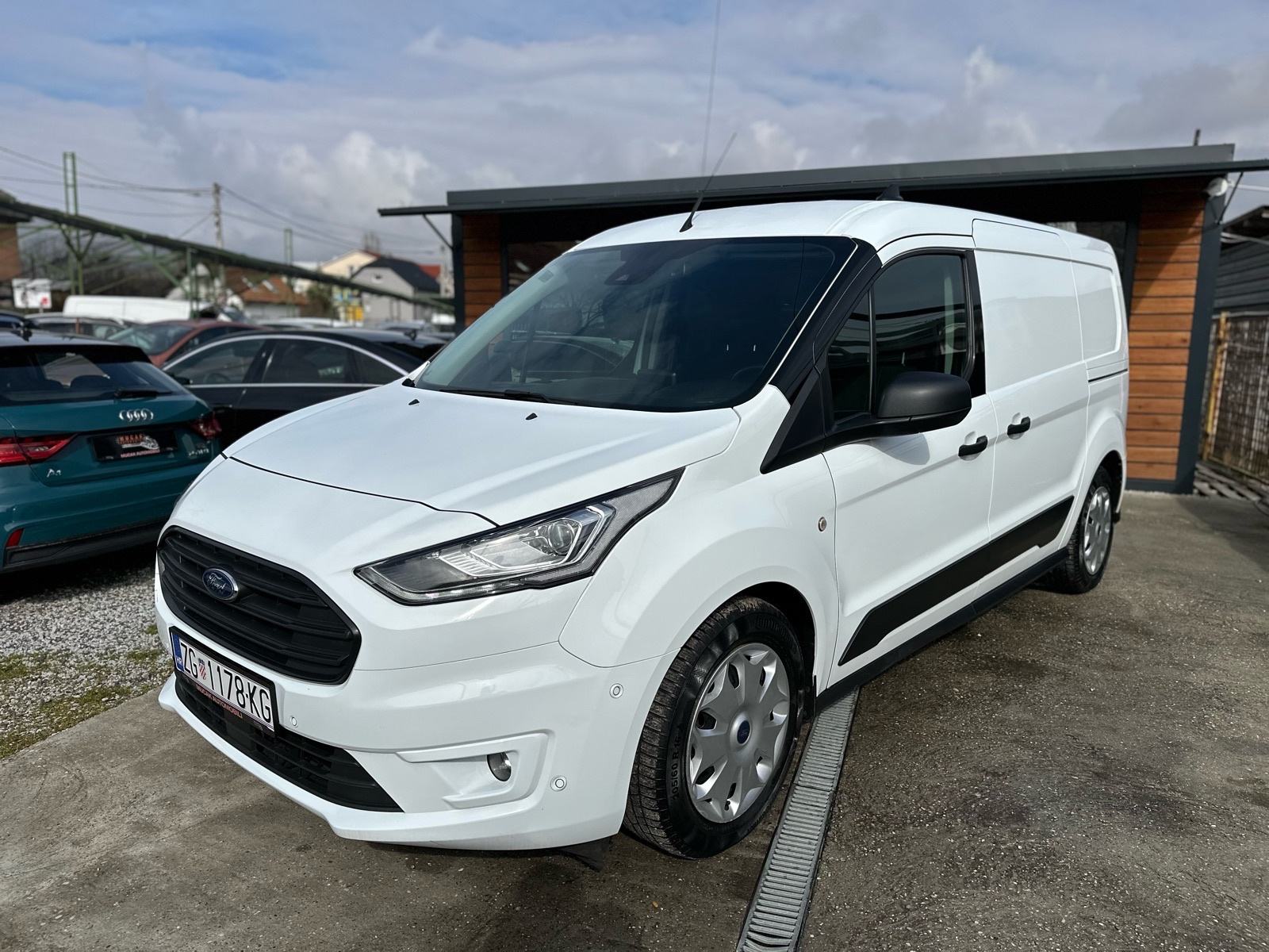 Verwunderlich Automatik Ford Transit Connect Bilder