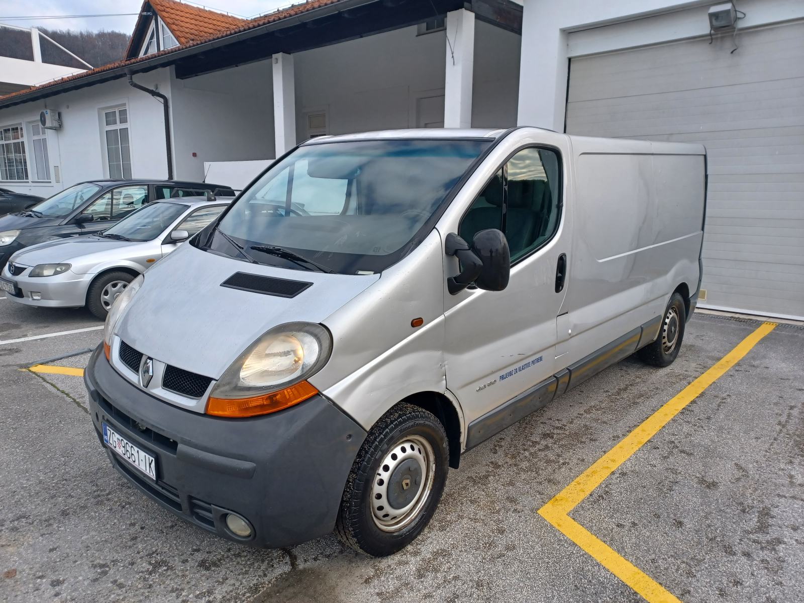 Renault trafic 1.9 dci, 2004 god.