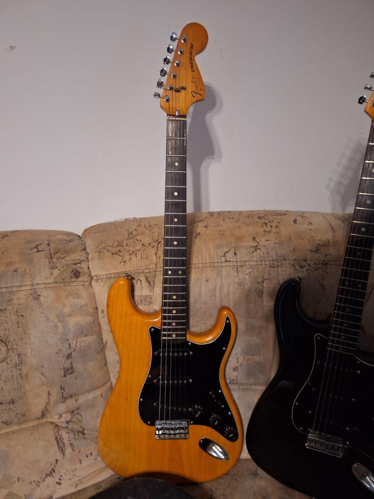 79g Fender stratocaster 79g