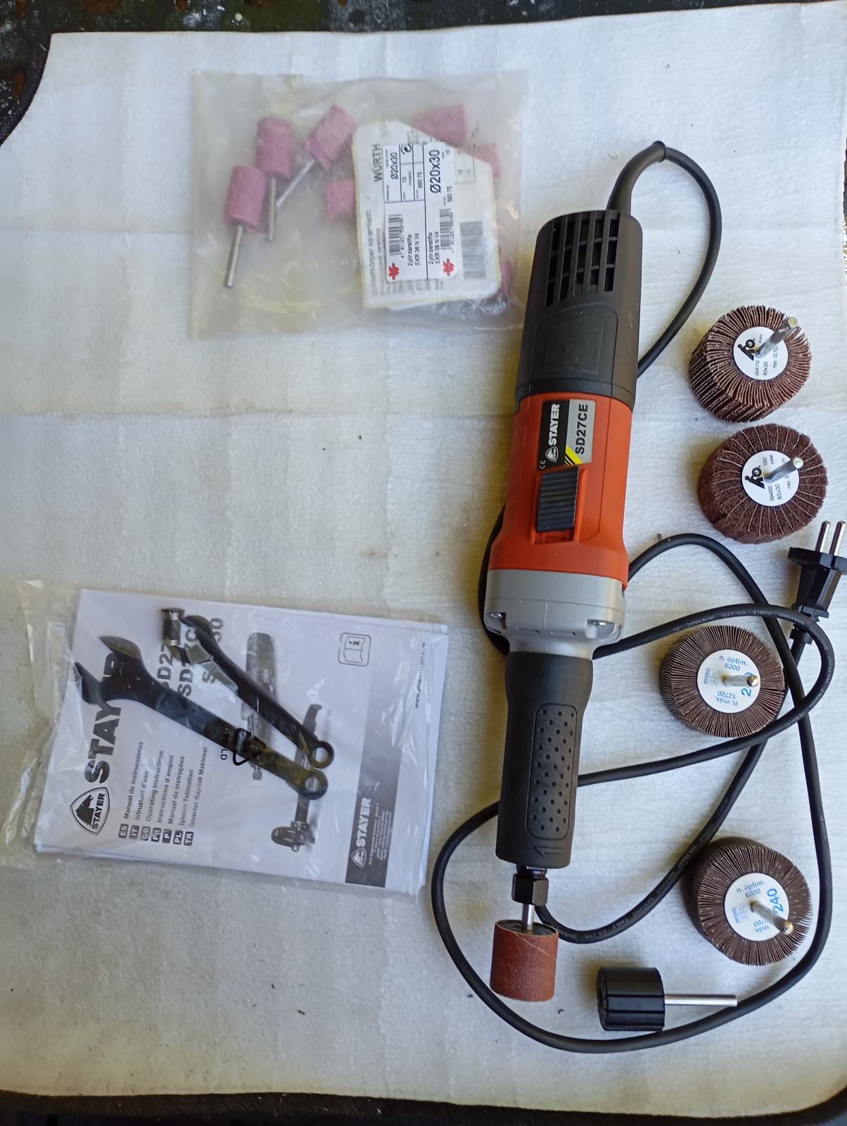 Meuleuse Droite Makita Stayer SD 27 CE Meuleuse Droite Professionnelle 750w 10 000 30 000 Tr Min 874111