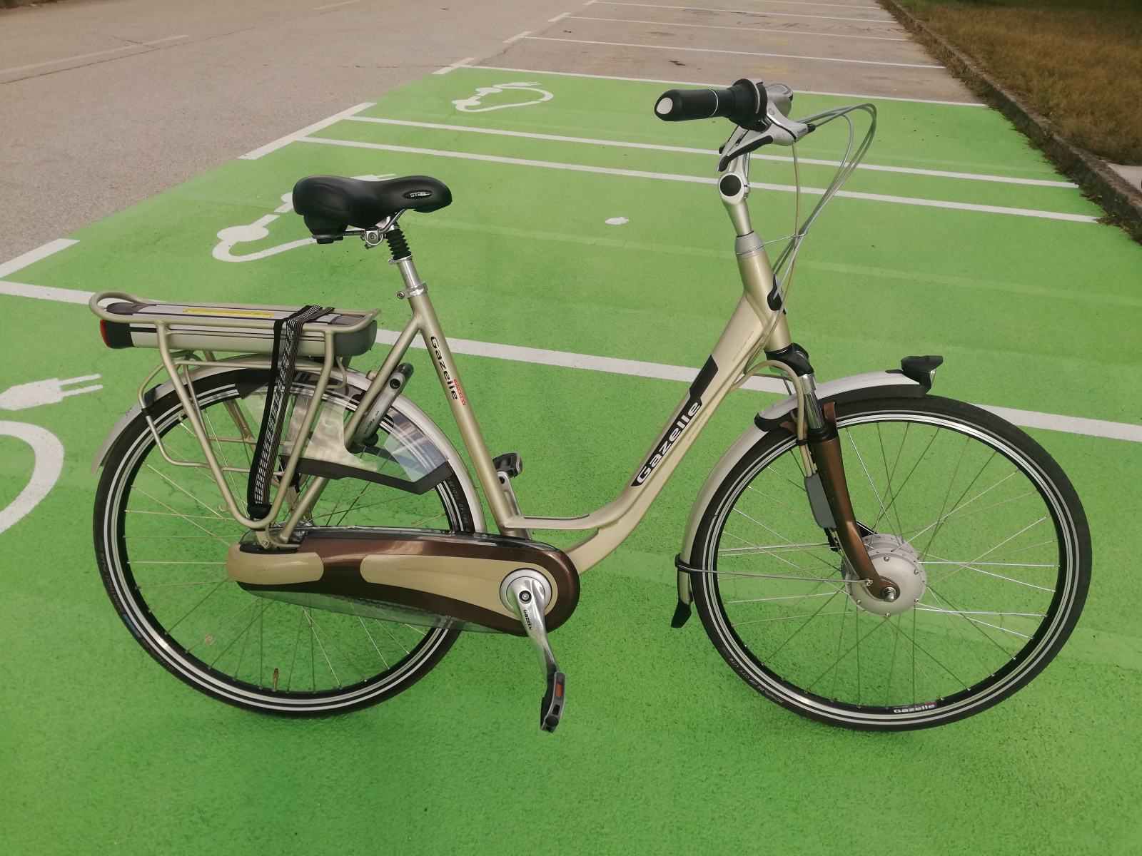 Gazelle Orange Innergy Electric Bike Gazelle Orange Plus Innergy