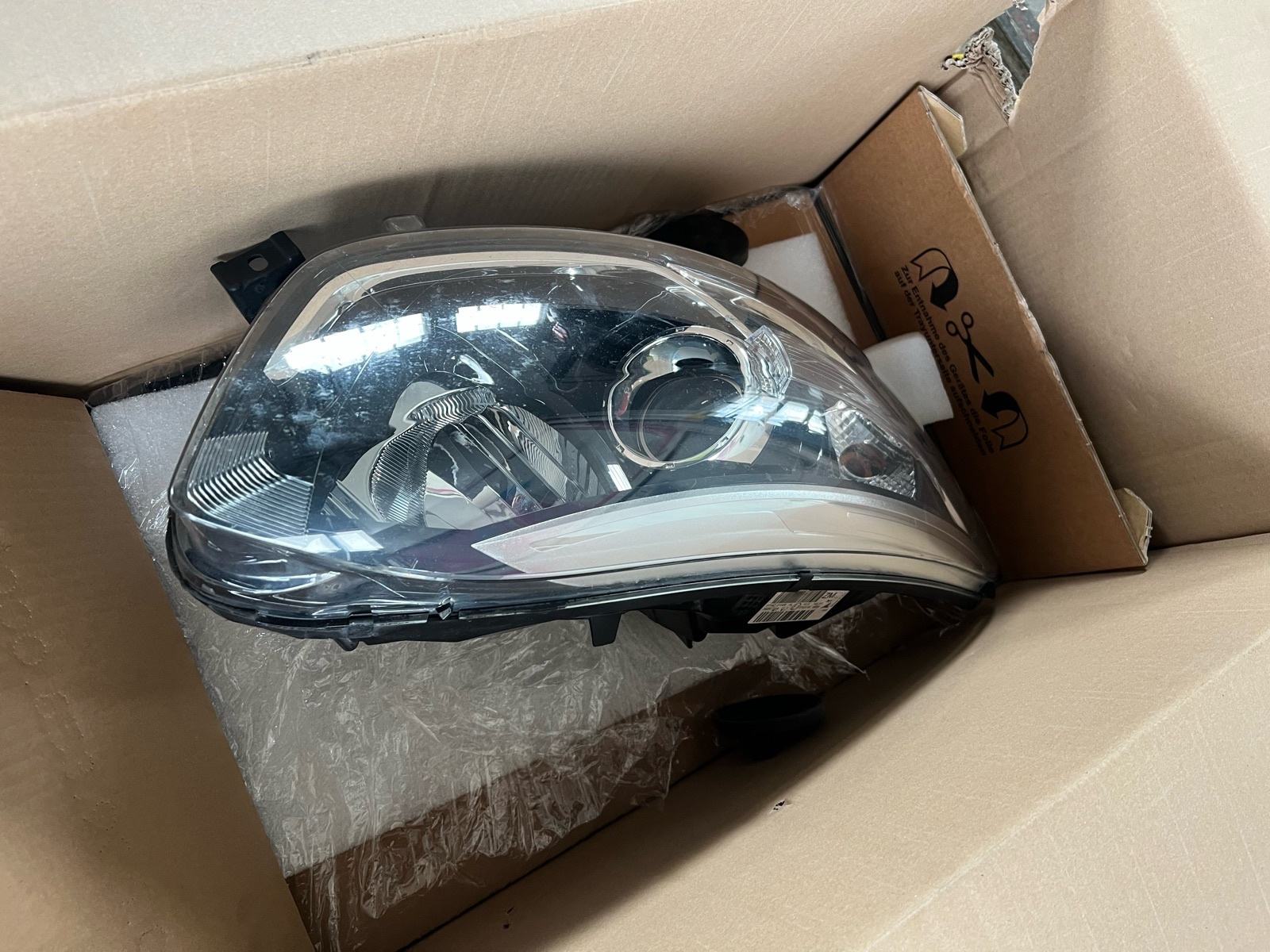 Car Front Bumper Surround Body Kit for Renault Captur Front grill trim fog lamp cover - 34