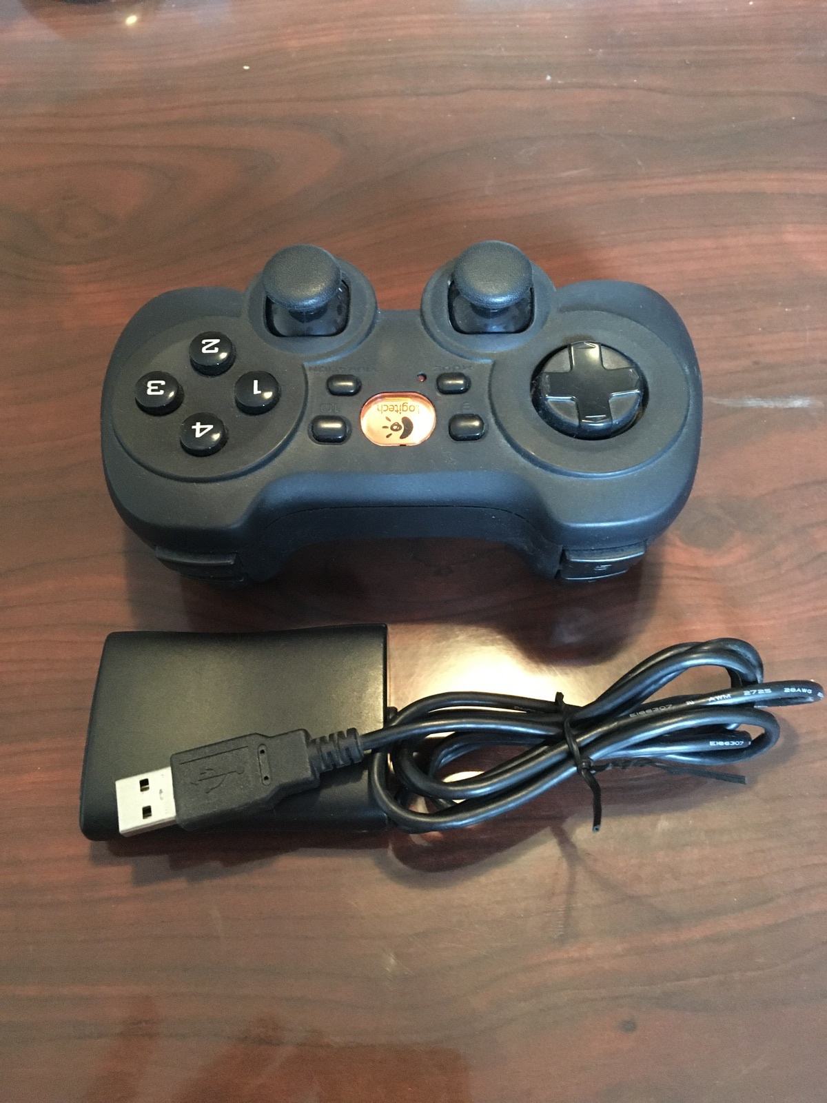 Cordless RumblePad 2 - Logitech