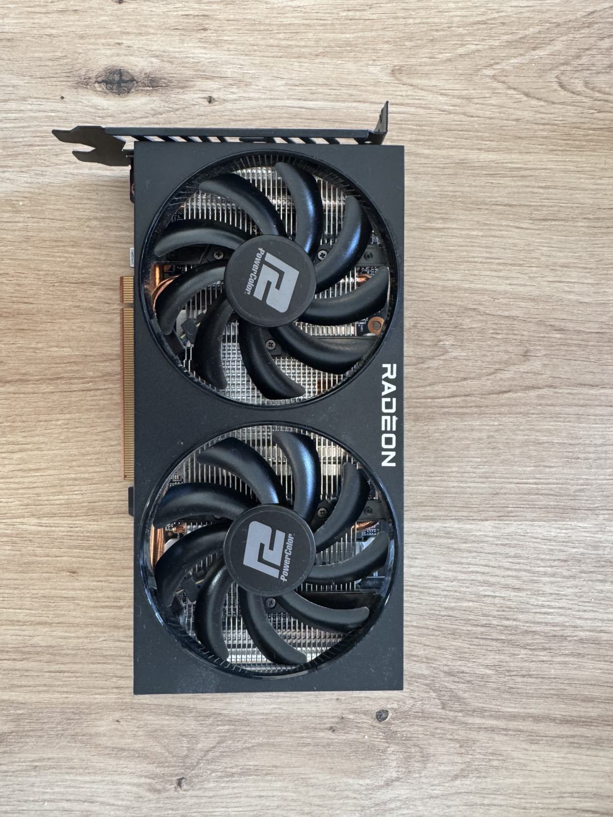 AMD RX 6600 XT 8GB