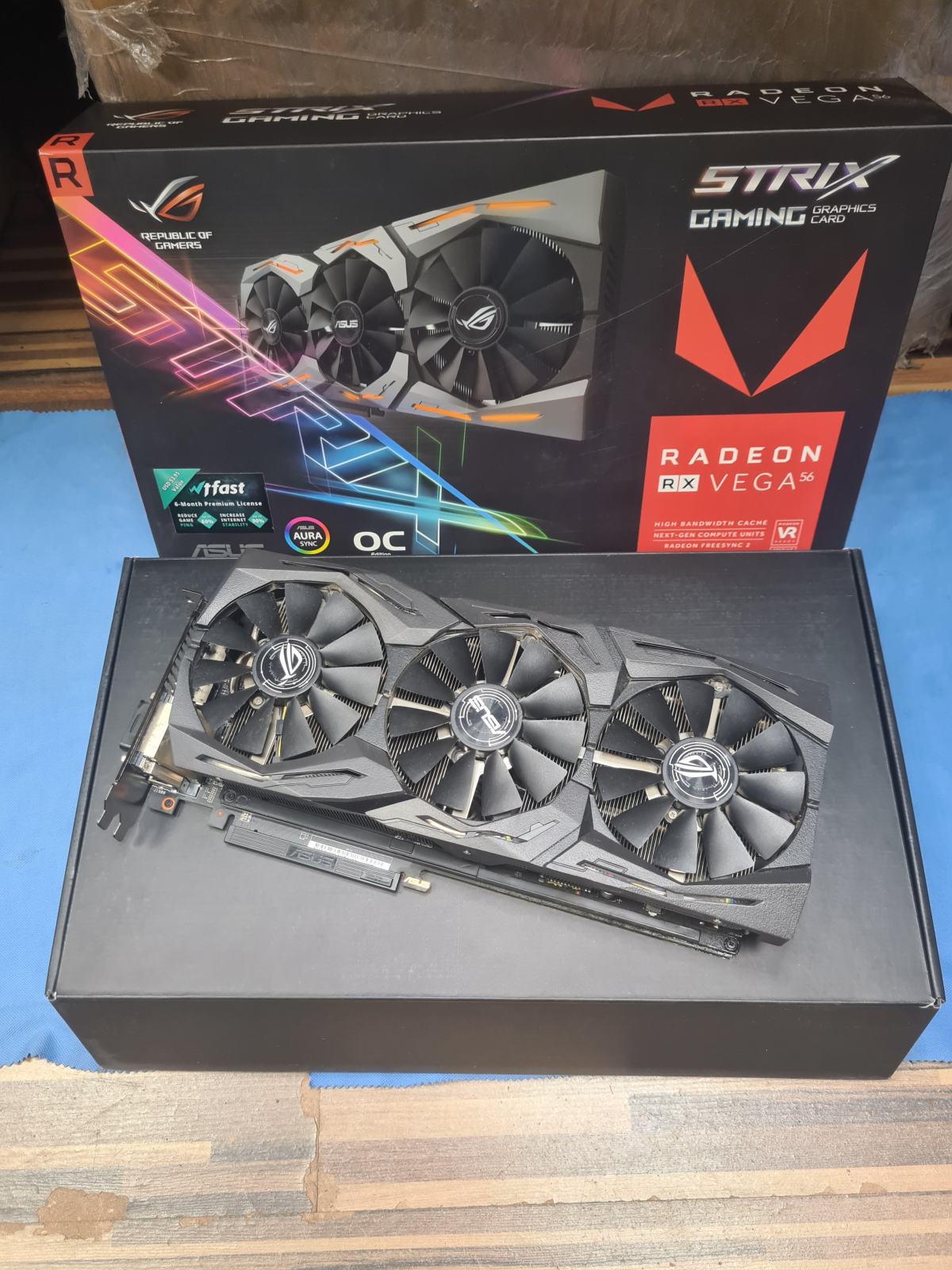 ASUS Radeon VEGA 56 AREZ Strix Gaming OC