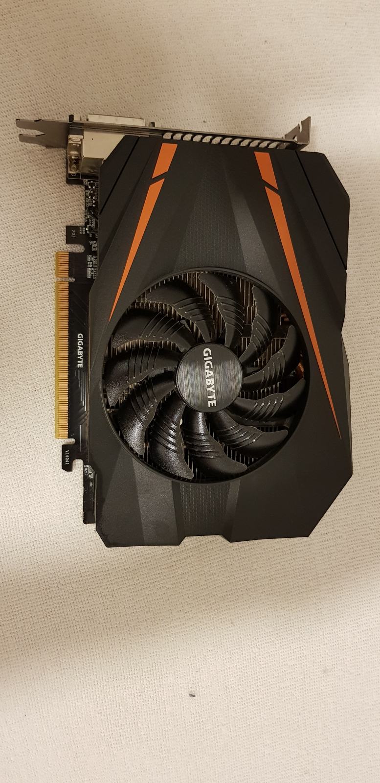 Gigabyte Geforce Gtx 1070 Mini Itx Oc Gigabyte GeForce GTX 1070 Mini ITX OC 8GB