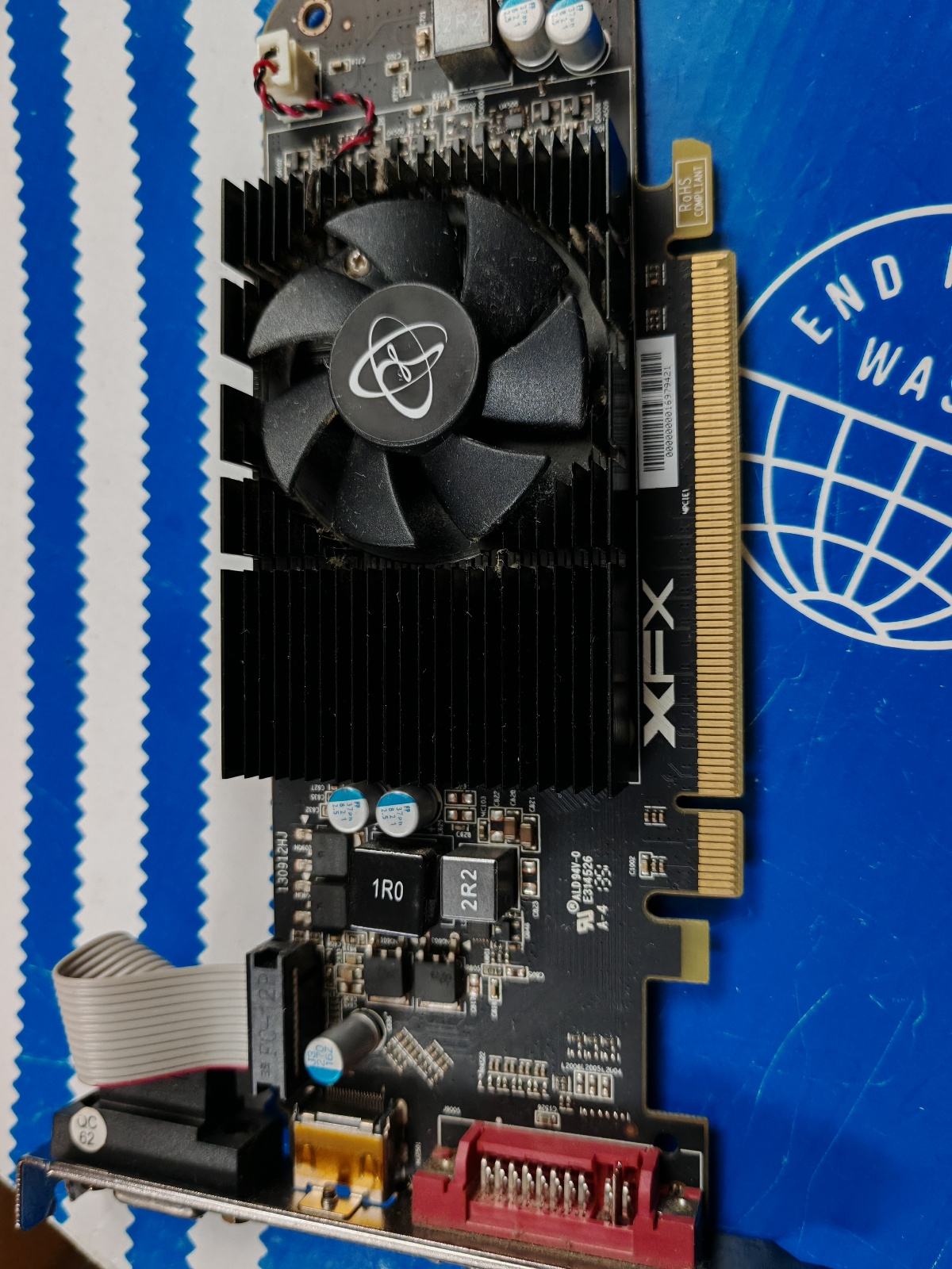 Ati Radeon R7 240 Grafička XFX ATI Radeon R7 240 1gb
