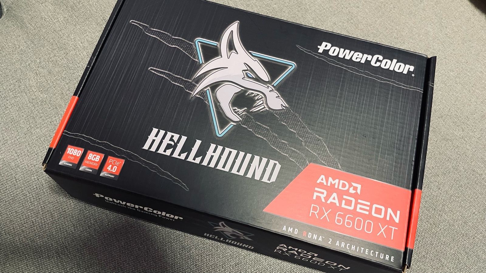 Hellhound AMD RX 6600XT 8gb