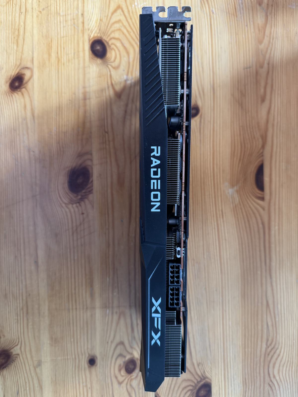 XFX Speedster SWFT309 RX 6700 XT Grafikkarte - 12GB GDDR6, AMD RDNA 2, Triple Fan