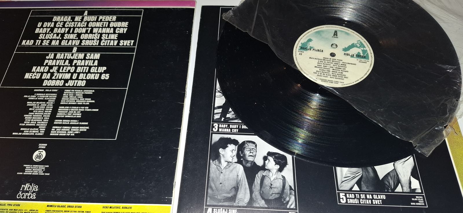 gramofonska ploča Riblja Čorba – Buvlja Pijaca PGP RTB – Oct 29, 1982