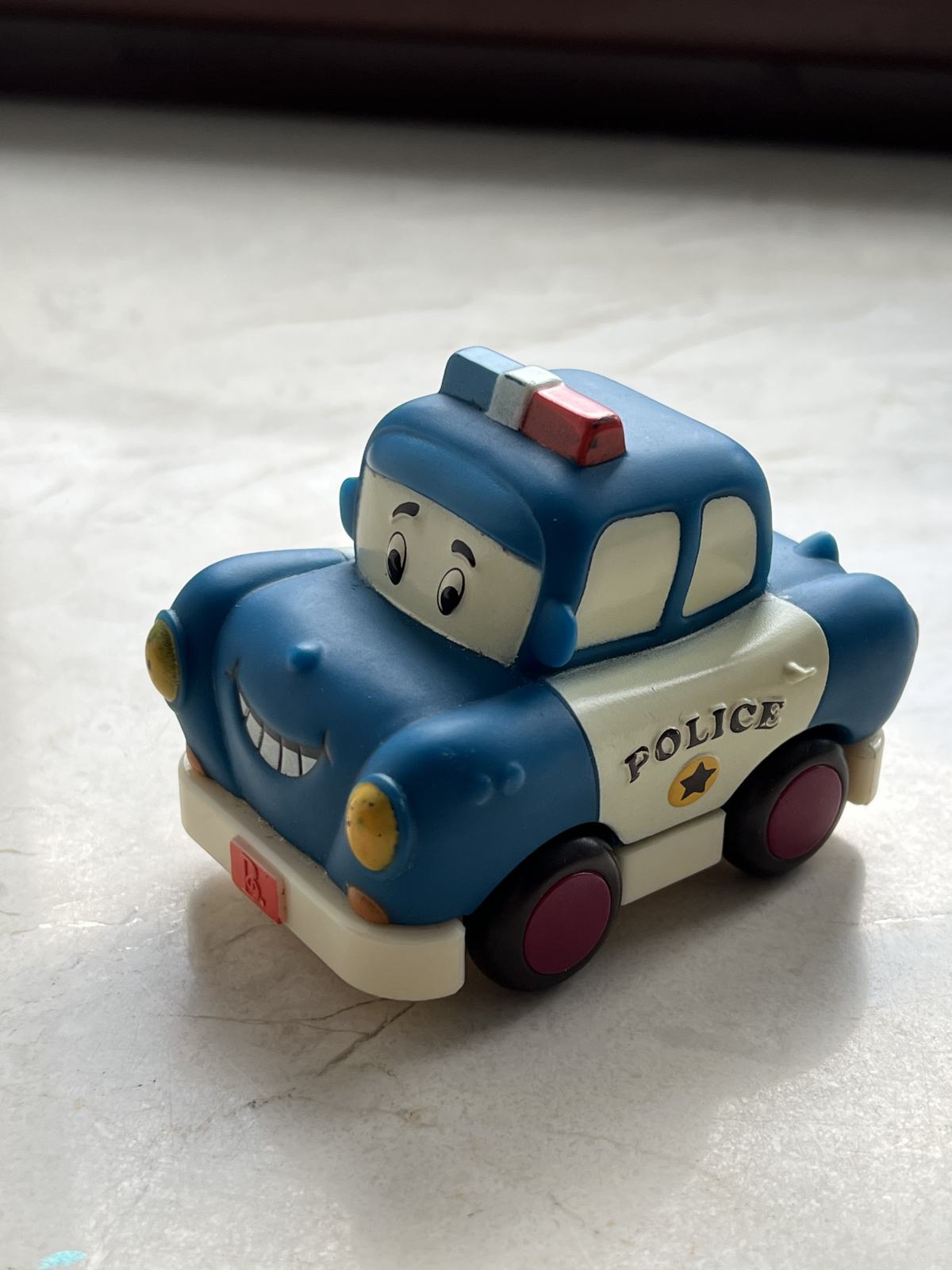 Autic Cars Police Car 1:66