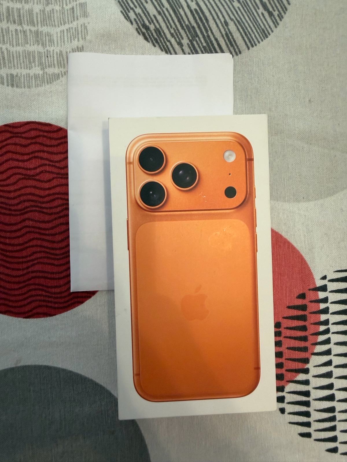 iphone-17-pro-256gb-orange-novo-ra-un