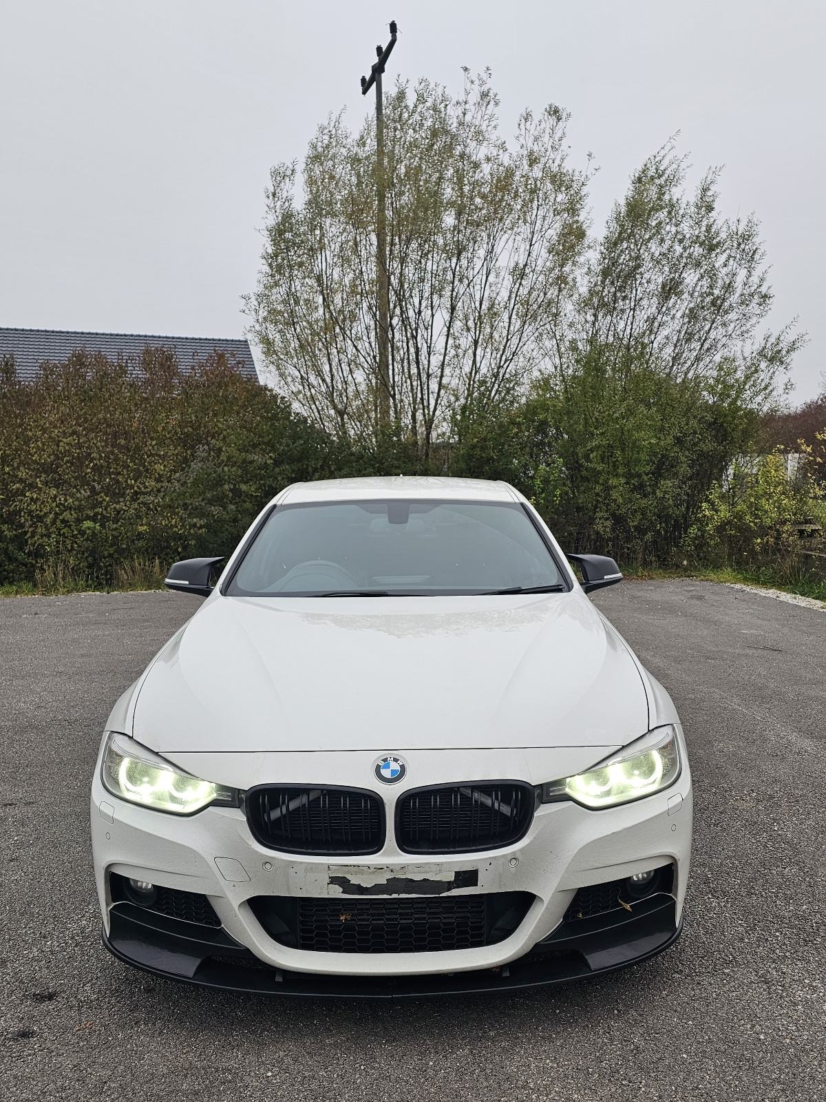 bmw f30 prednja hauba
