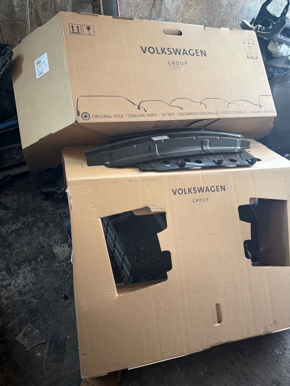 Skoda octavia karavan gepek vrata i zadnji branik i vezni lim