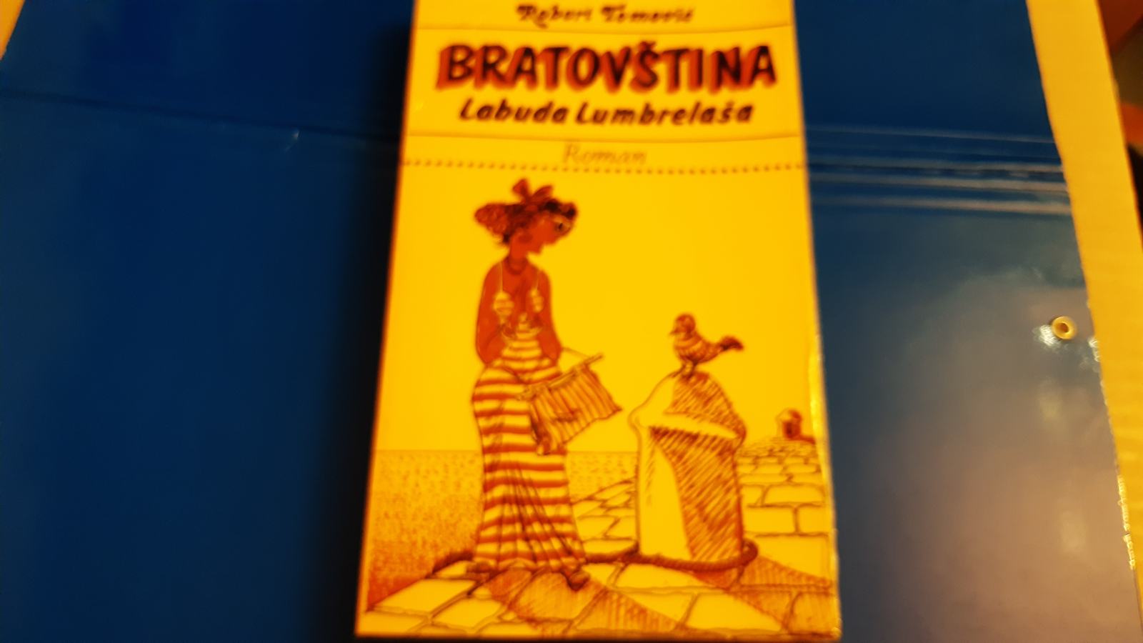 Robert Tomović - Bratovština Labuda Lumbrelaša