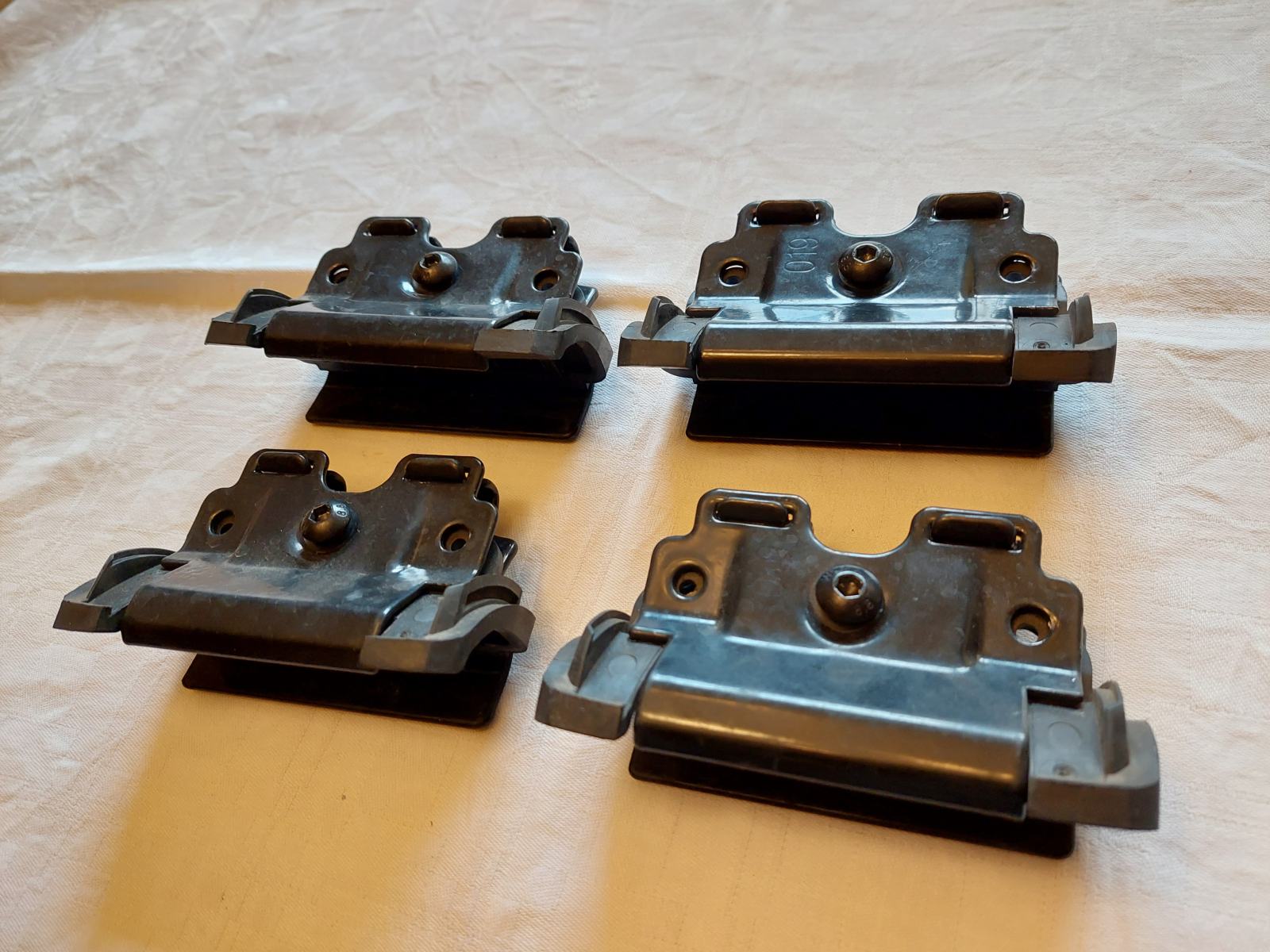Lot De 10 Clips De Fixation Pour Essuie-glace - Compatible Peugeot 3008/5008, Citroën C5, DS7 | Pour Bras Essuie-glace Avant, Fixation Tuyau - 10