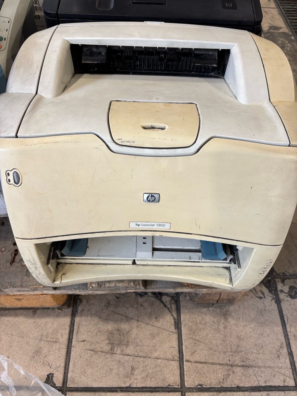 HP LaserJet 1300