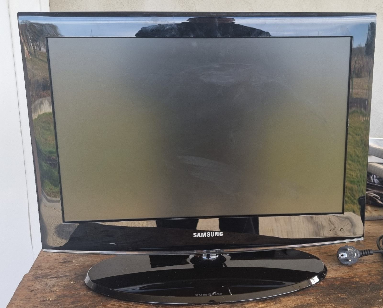 Samsung LCD monitor 22
