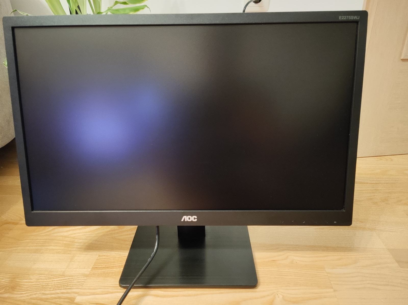 AOC E2275SWJ, 22 LED monitor, HDMI, VGA, DVI, zvučnici