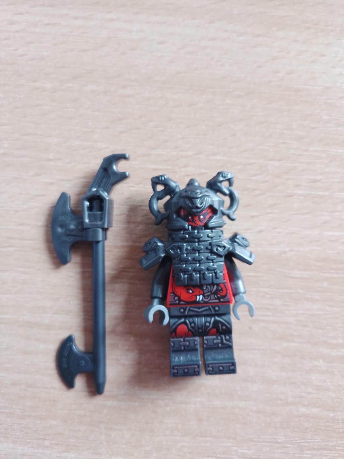 Lego Rivet Lego Ninjago Rivett minifigura