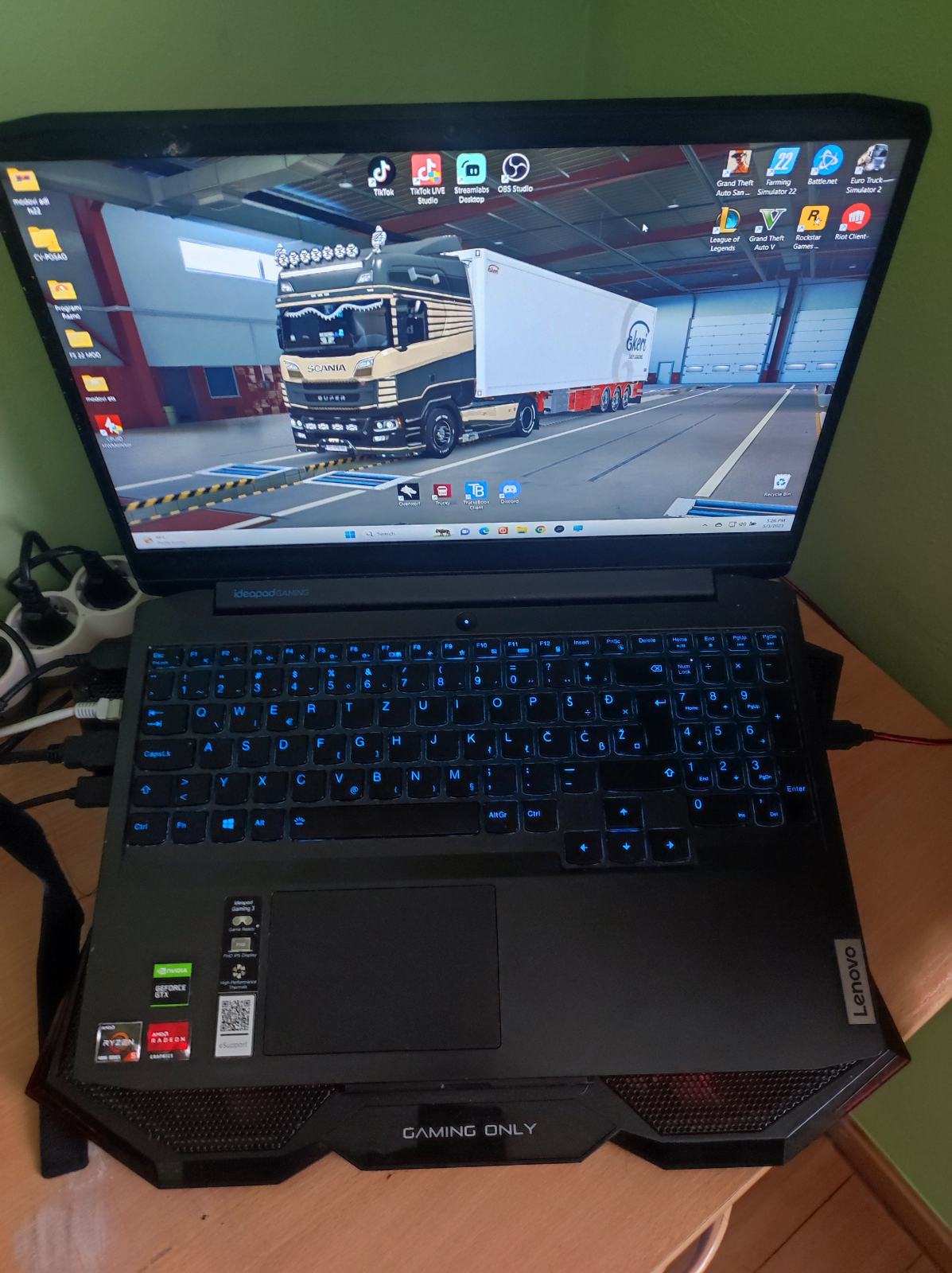 LENOVO GXH0W29068 Gaming muismat
