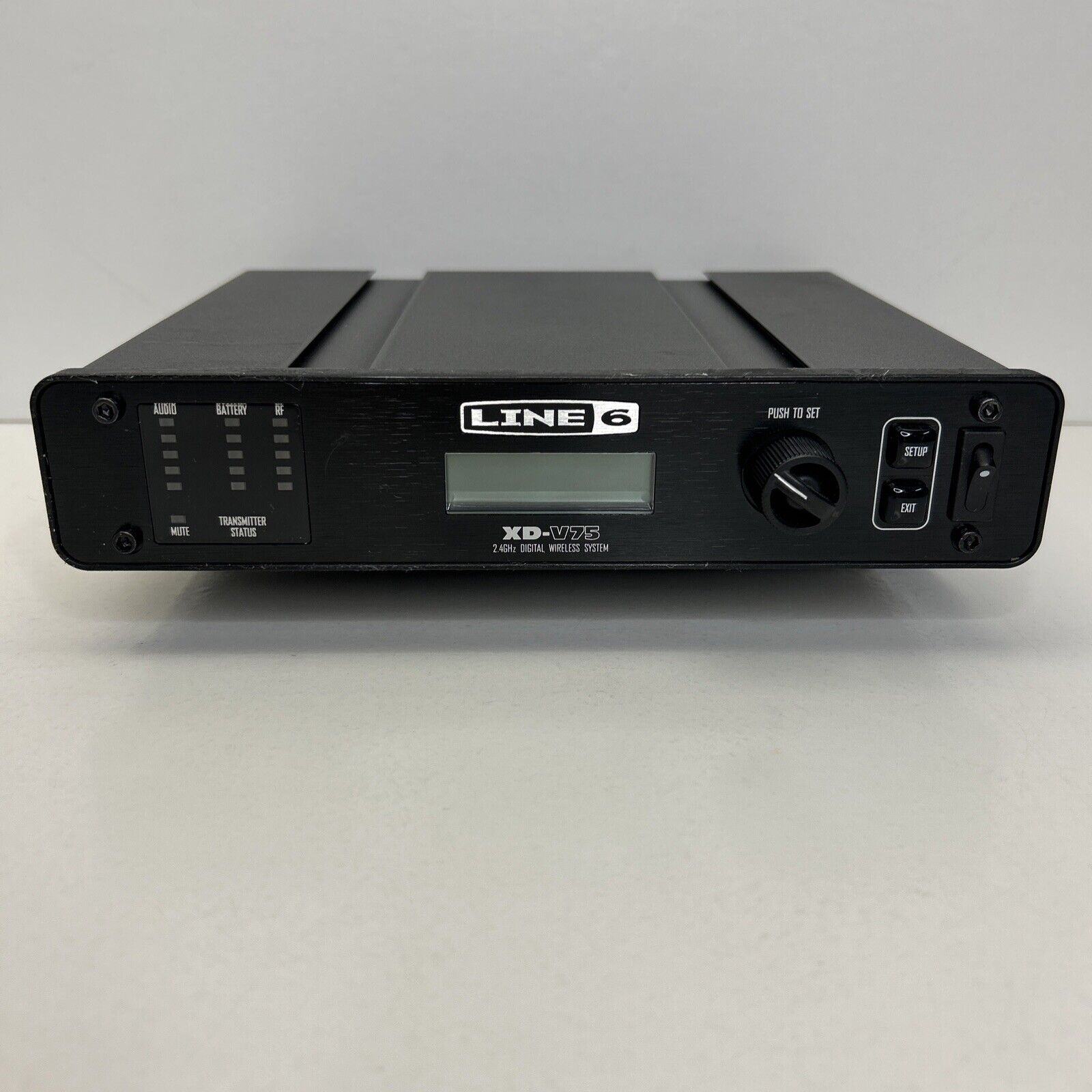 Line 6 XD-V75 Digital Wireless System Reciver, napajanje i antene