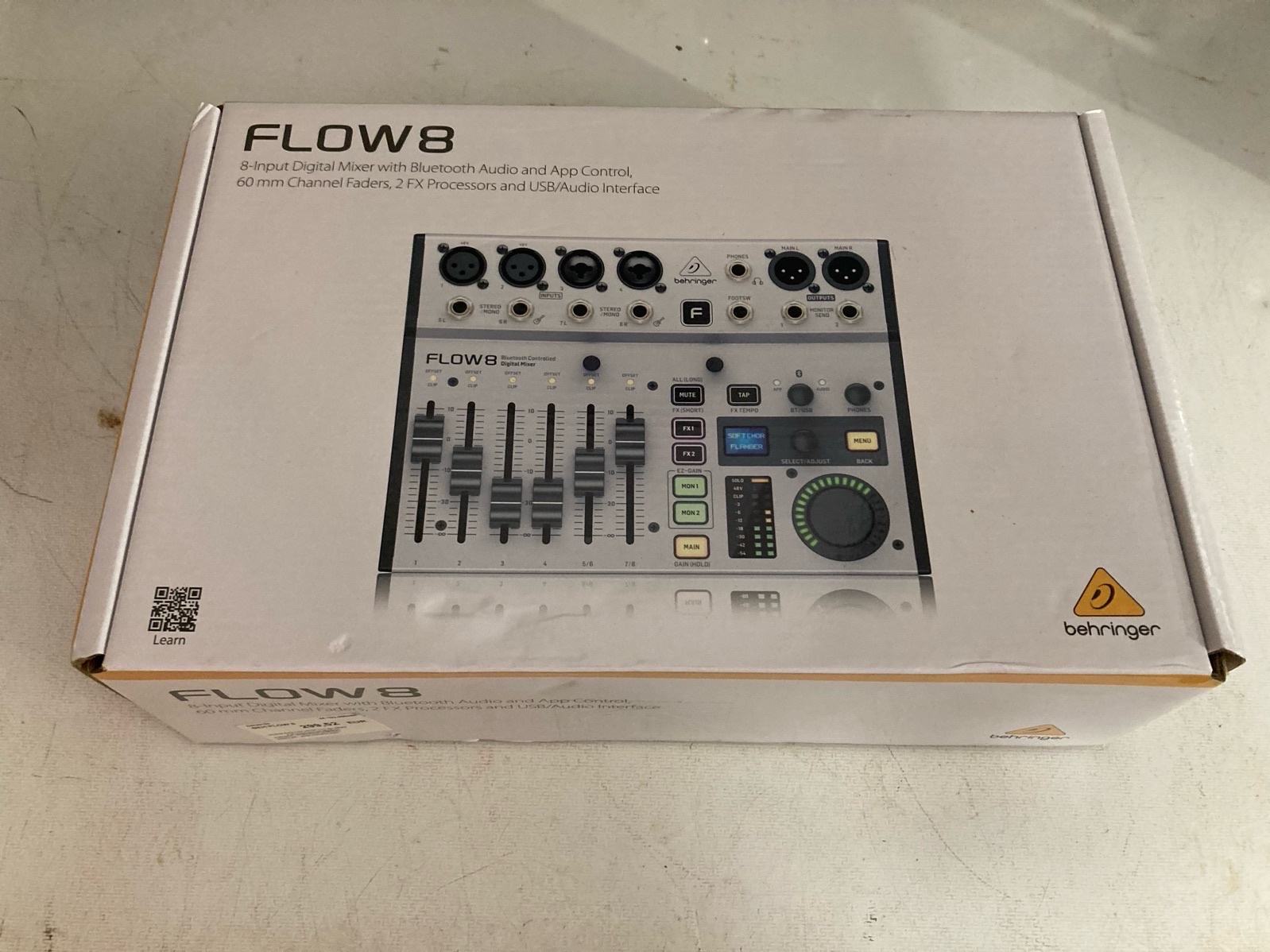 Behringer Flow 8