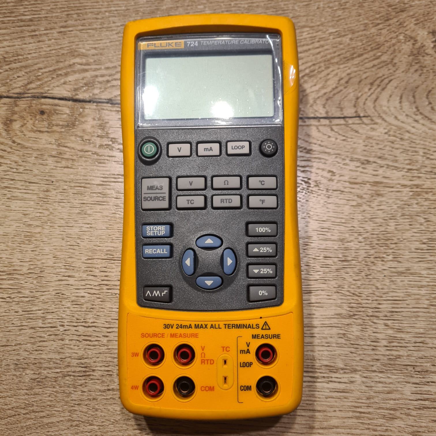 Slika Feluke Fluke 724 Temperature Calibrator