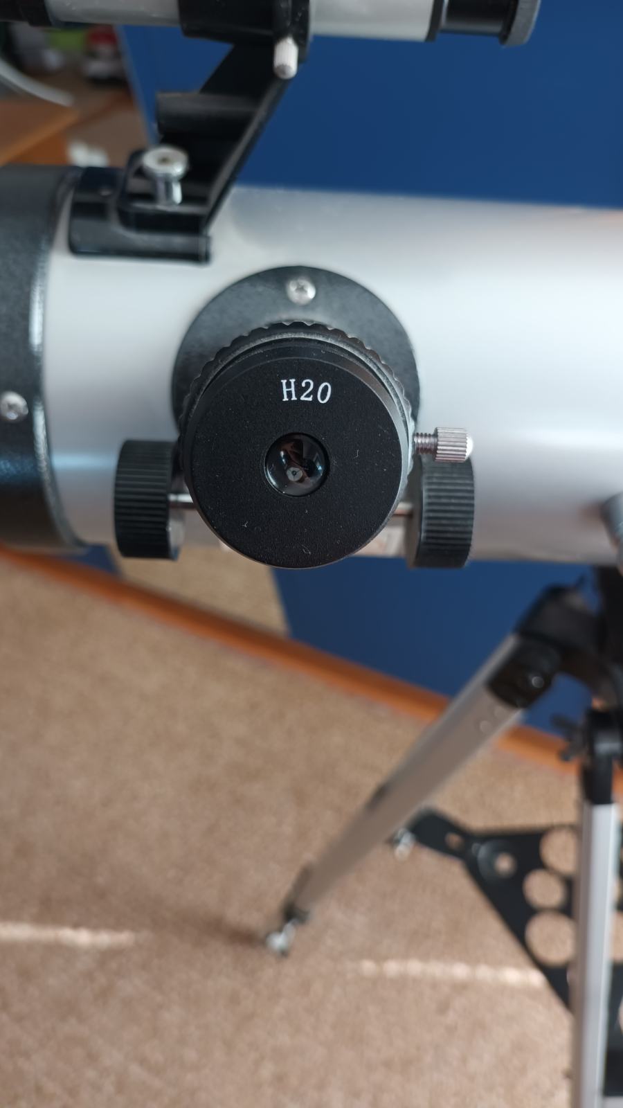 ZA POČETNIKE - 76/700 Teleskop