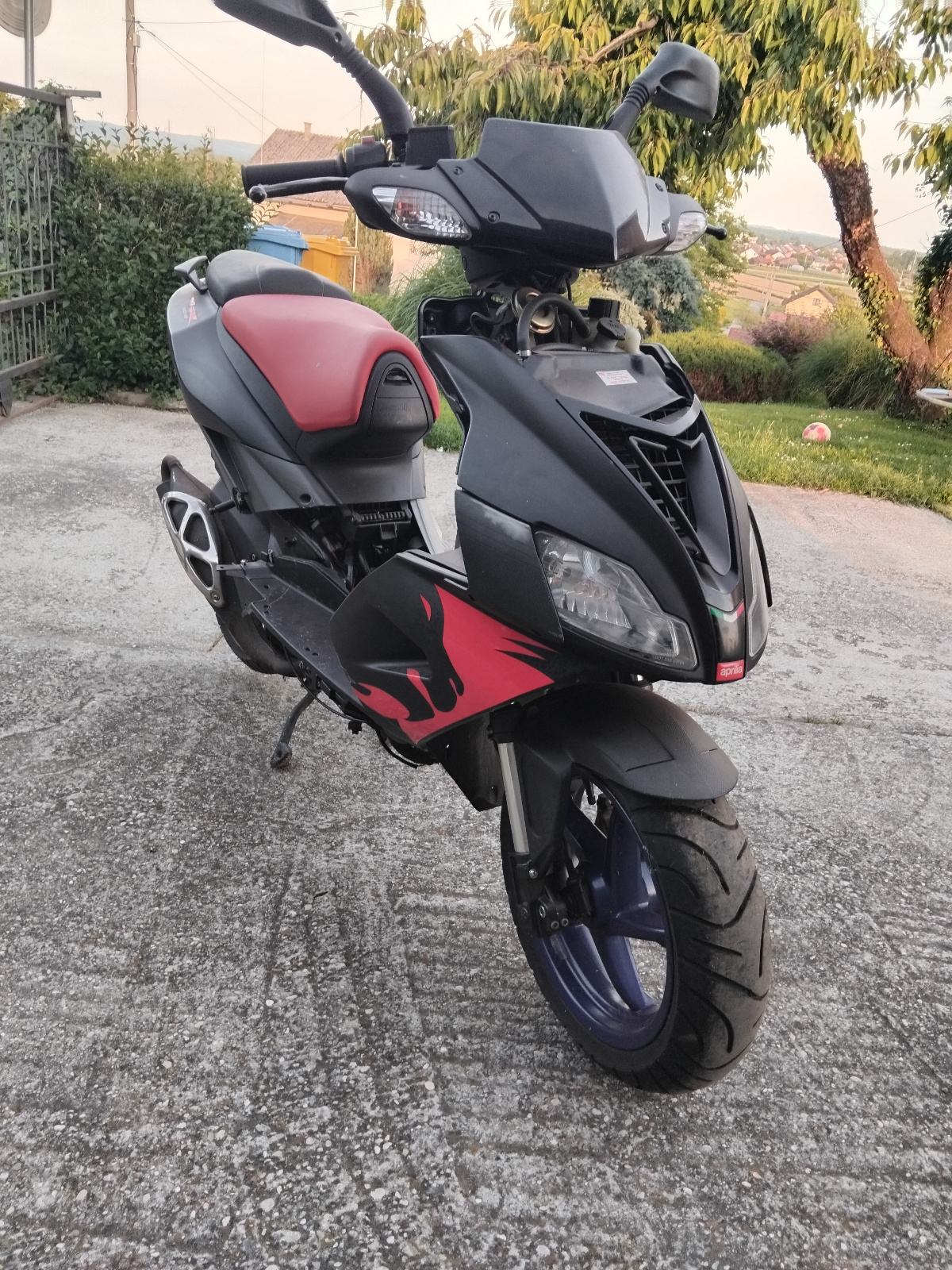 Sitzbezug Für Aprilia SR 50 WWW/Stealth - Carbon Look Sitzbank Bezug In Schwarz