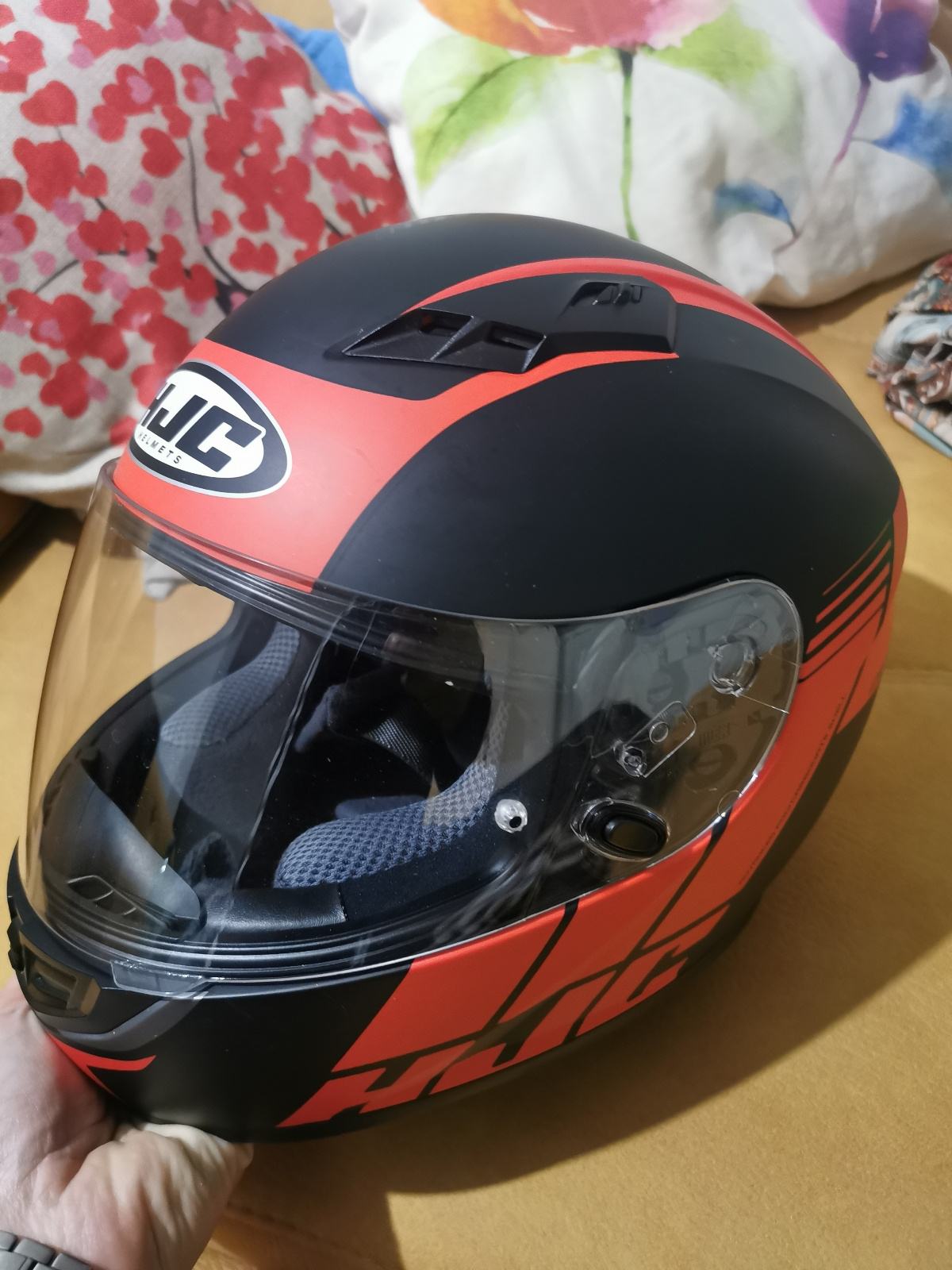 Kaciga HJC CS 15