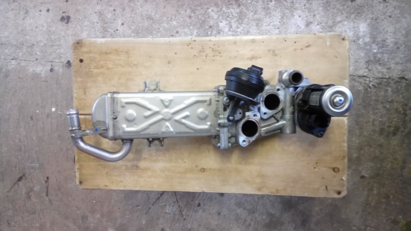 Agr Ventil Vw Passat B7 2.0 Tdi AGR Ventil VW Passat,Golf,Seat,Skoda 2.0 TDI CR 125Kw